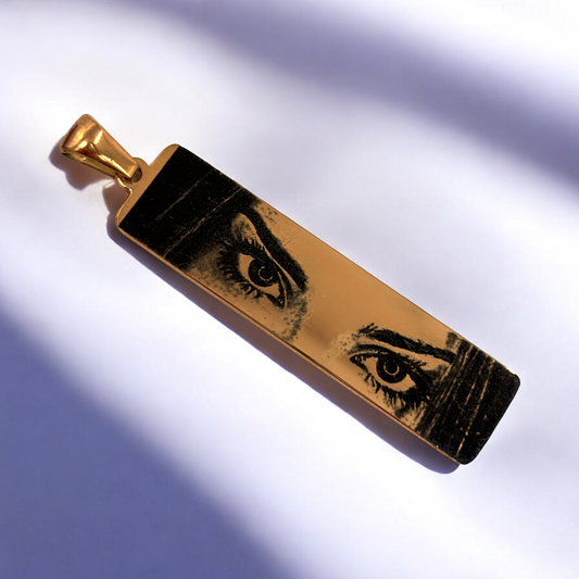 Placa Personalizada “Mirada Eterna”